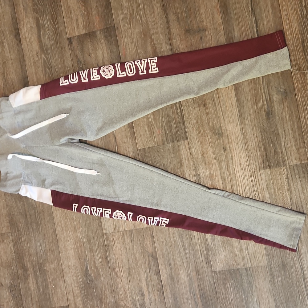 Roma Concept By Rosee LOVE Drawstring Leggings - Size Small